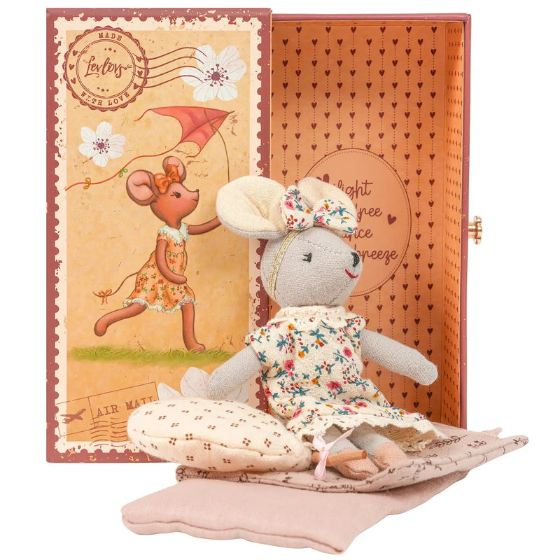 LevLovs Chloe in Stampbox