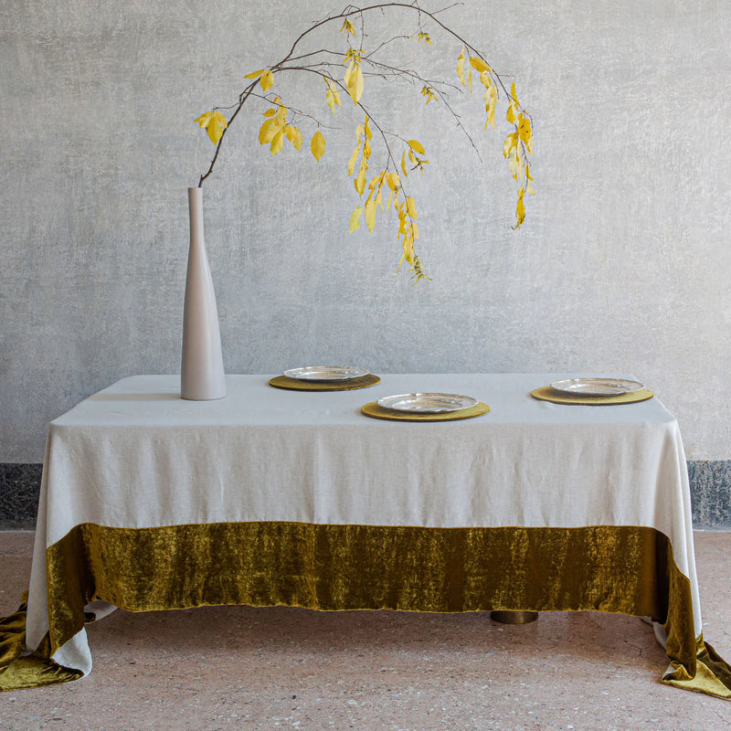 Table Cloth With Velvet - Gold (Large)