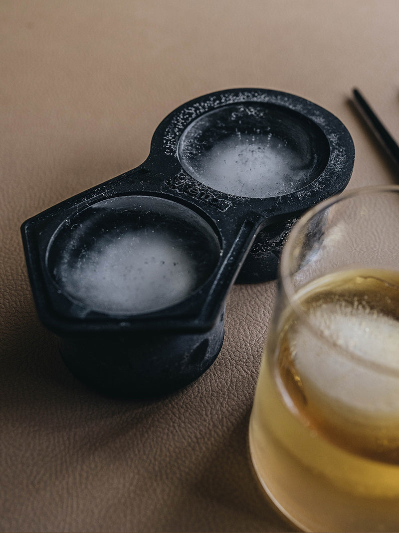 Nix Ice Cube Tray Black